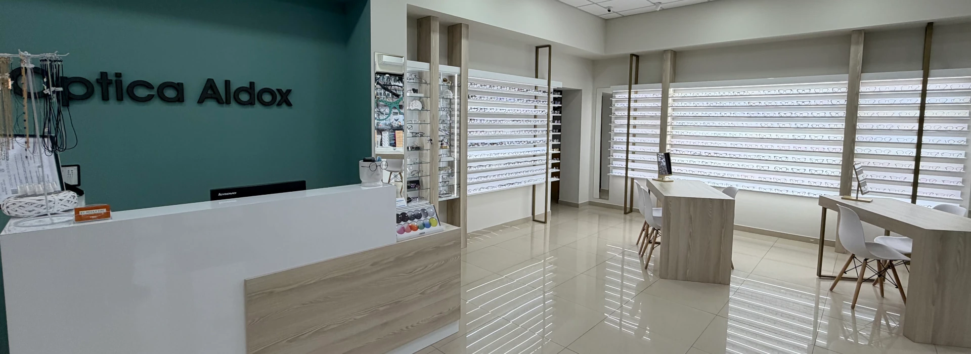 Optică medicală de familie cu peste 30 de ani de activitate