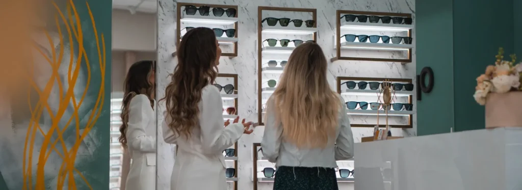 Consultatii optometrice si masuratori personalizate